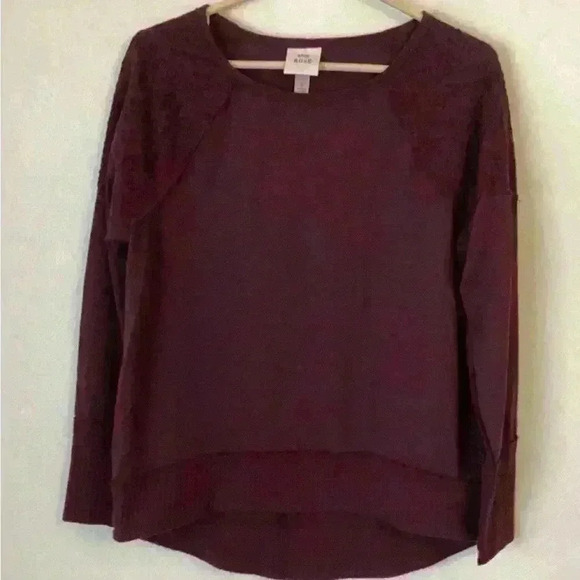 Knox Rose top size small - Picture 3 of 5